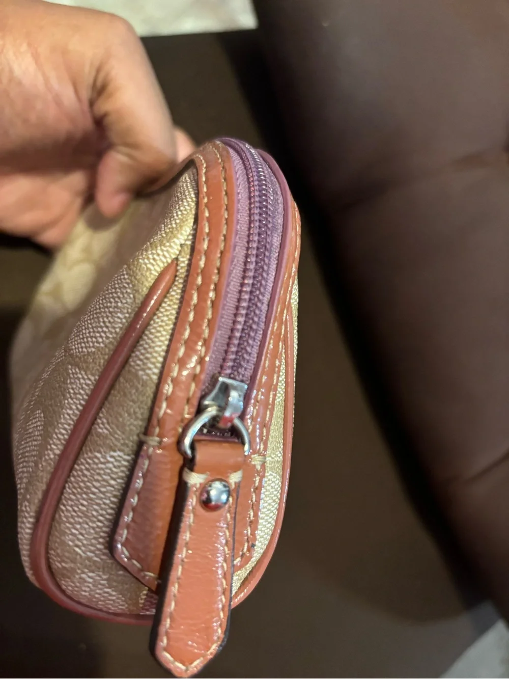Coach compact pouch